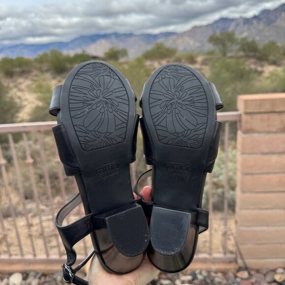 Umberto Raffini Signature Black Leather Wedge Sandals – Size 39 (US 8) - Picture 2 of 5